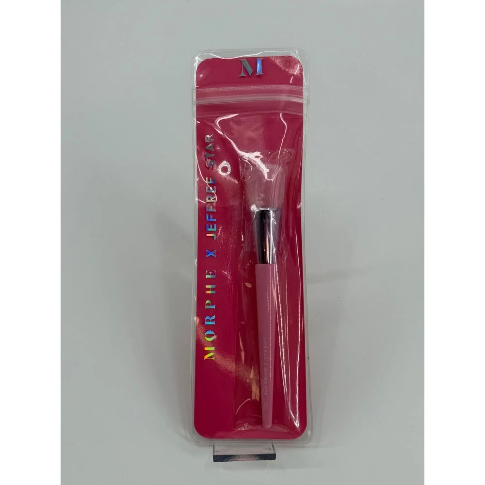 Morphe X Jeffree Star JS1 Size Queen Brush Pink Large Powder Blending Face Tool